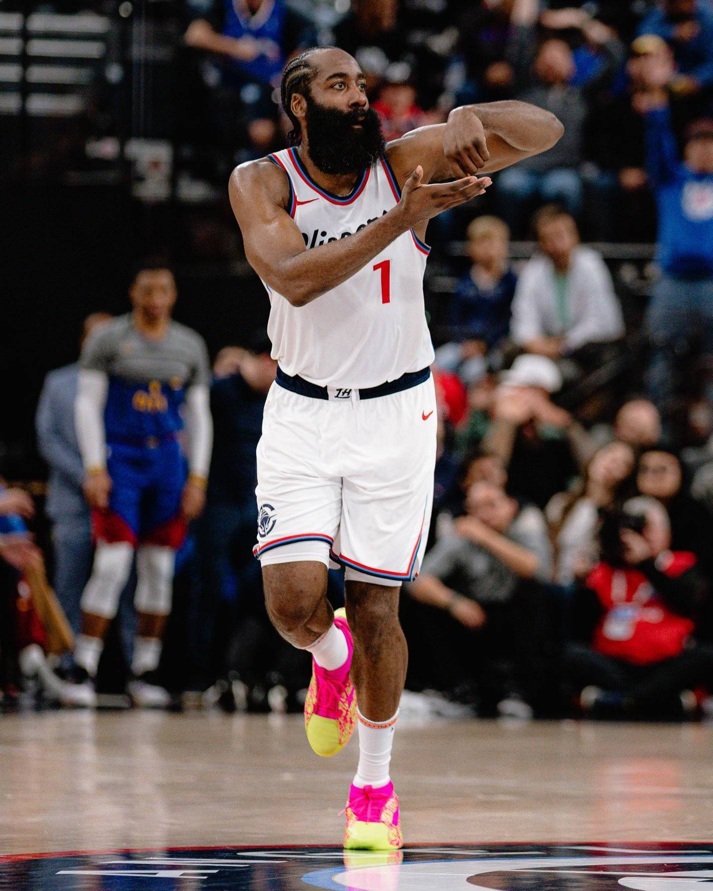 关于加时末段NBA常规赛传出新动向；北京首钢更衣室发声；管理层表态——悬念犹存；细节决定成败的信息-英雄联盟S15赛竞猜